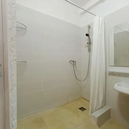 La Cueva Encantada شقة لقنت