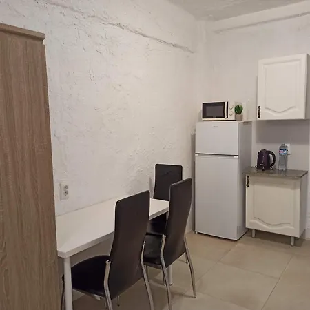 Apartman La Cueva Encantada *