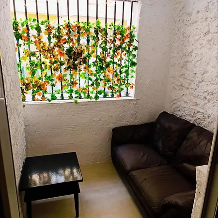 La Cueva Encantada *